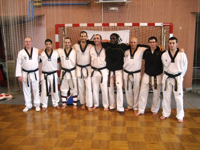 Le club de Taekwondo de Sarreguemines - Lorraine: Stage combat à valmont 
