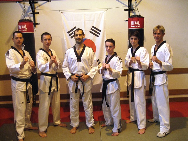 Le club de Taekwondo de Sarreguemines - Lorraine: Les ceintures noires du club