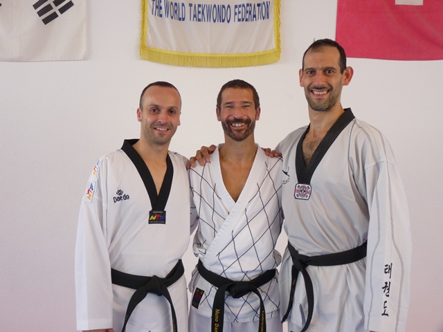 Le club de Taekwondo de Sarreguemines - Lorraine: Séminaire ceintures noires à Bâles.