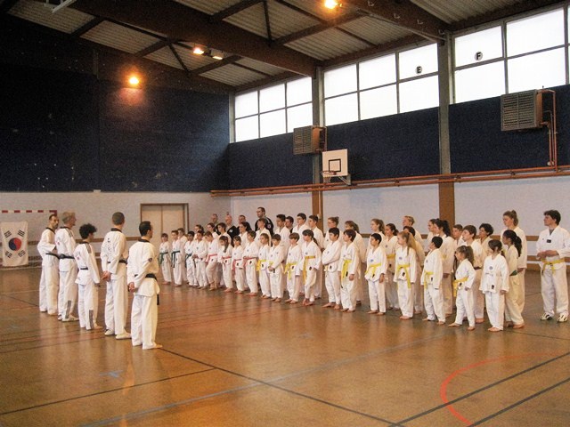 Le club de Taekwondo de Sarreguemines - Lorraine:  Passage de grades au club
