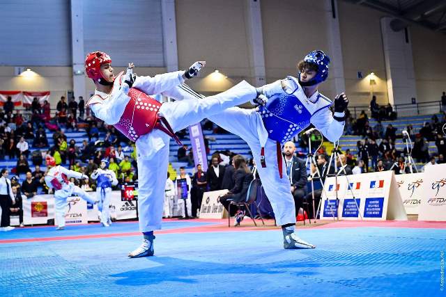 Le club de Taekwondo de Sarreguemines - Lorraine: Championnats de France Cadets Juniors